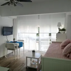 https://apartamento-malagueta-playa.1costadelsol.com
